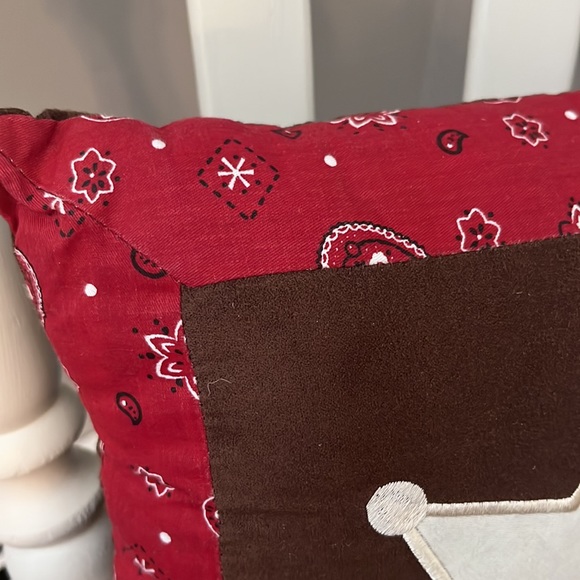 Western style small decorative pillow with Star - Picture 4 of 7